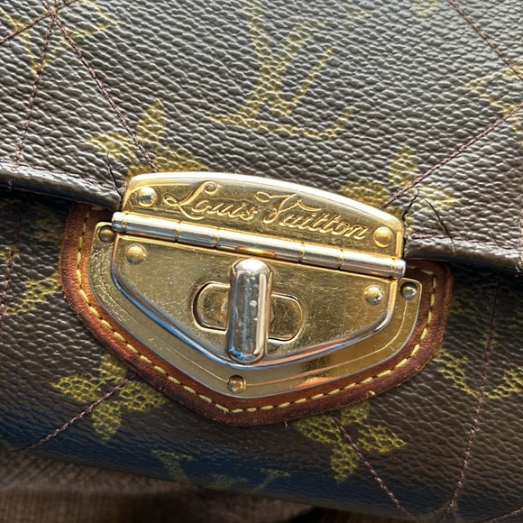 Vintage Louis Vuitton Monogram Etoile Sarah Wallet - Picture 6 of 11